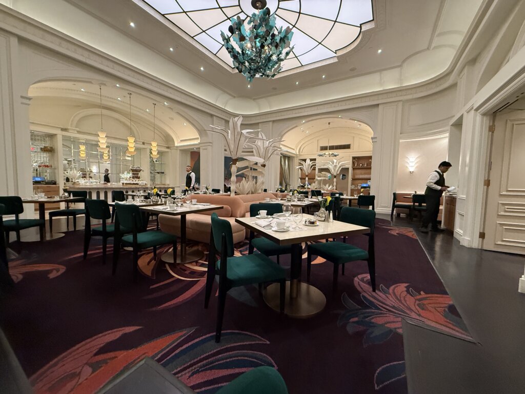 セントレジス・ニューヨークの朝食会場