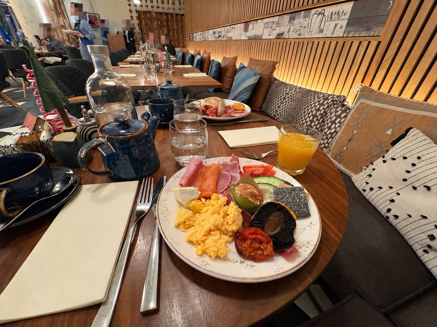 バンクサイド・ホテルの朝食